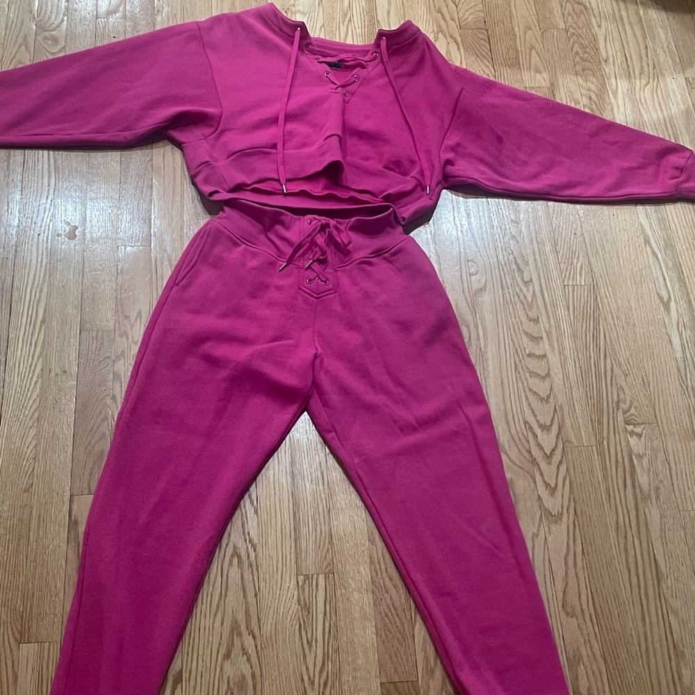 Hot pink set